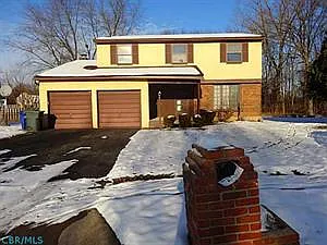 2632 Ipswick Cir photo 1