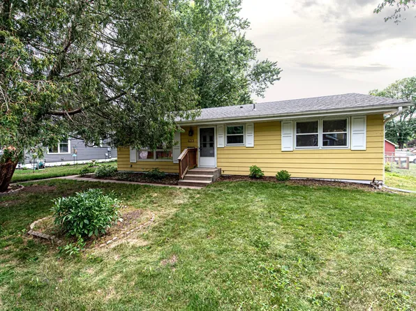 433 4th St S, Bayport, MN 55003