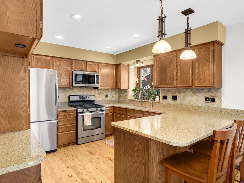 13385 85th Ave N, Maple Grove, MN 55369 | Zillow