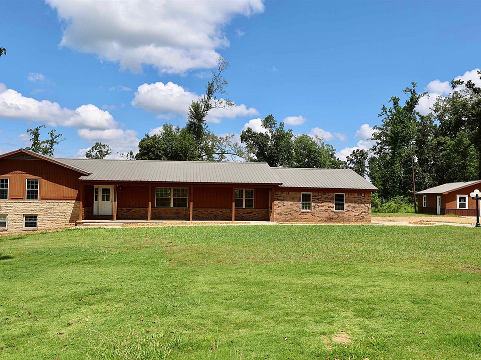 1st image of 250 Apple Tree Ln