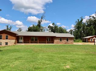 250 Apple Tree Ln, Adamsville, TN 38310