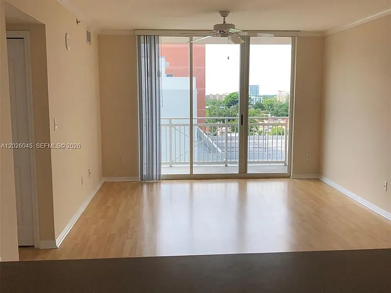 2665 SW 37th Ave #814 — Photo 13