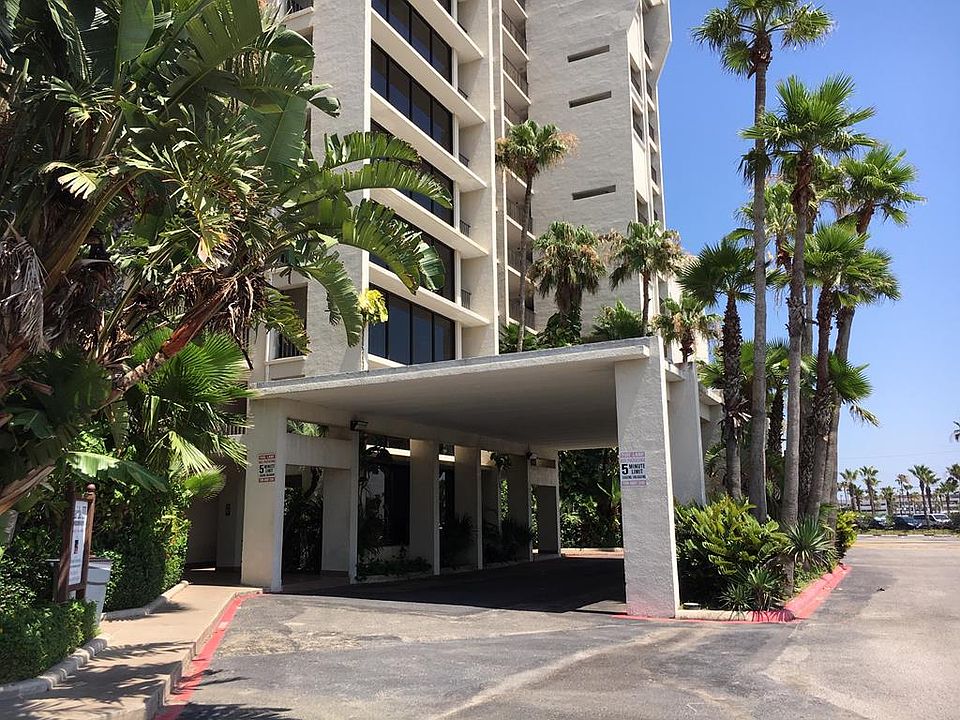 1st image of 404 Padre Blvd Unit 107