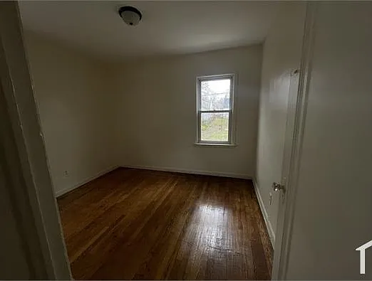 9544 Plainview Ave — Photo 19