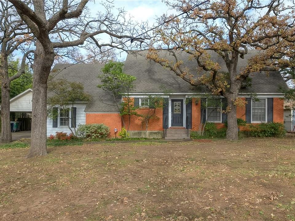 1st image of 1007 Hopkins Dr