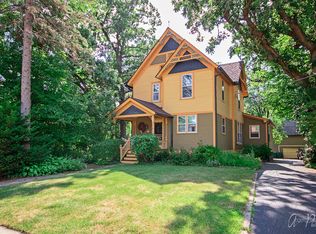 146 Westerfield Pl APT 2, Grayslake, IL 60030