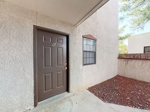 5th image of 816 Coal Ave SW APT 6