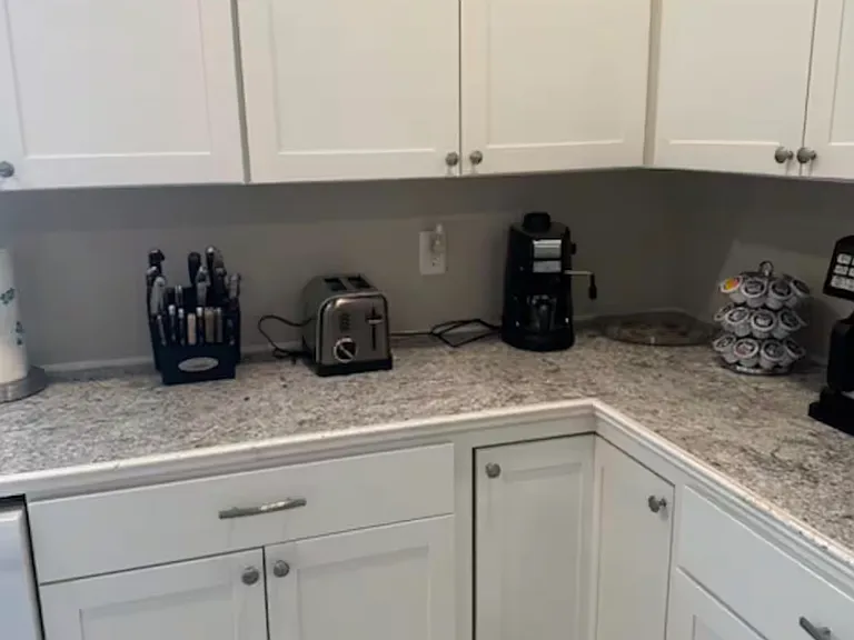 664A York St NE #1A — Photo 4