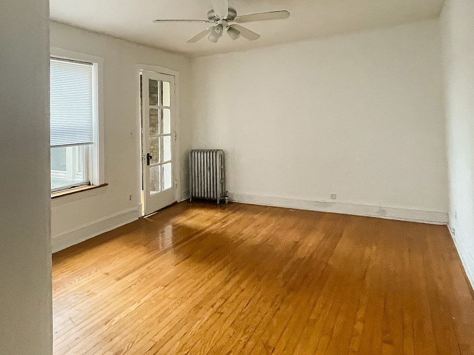 1st image of 5057 1/2 N Damen Ave #1E