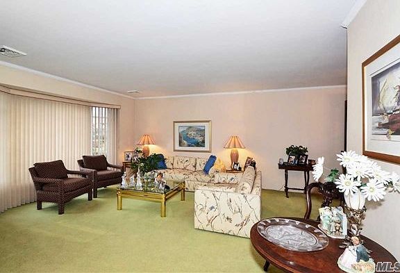 5th image of 6 Avery Ln