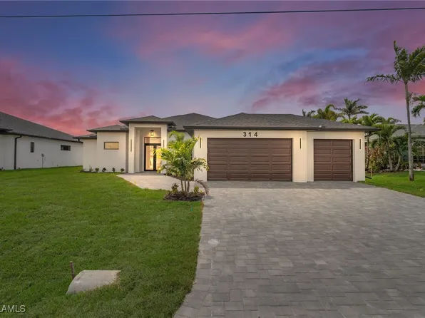 314 SW 31st Terrace Cpe, Coral, FL 33914