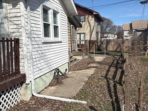 3rd image of 4341 S 8th St