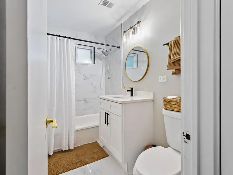 Wren Ln — Photo 17