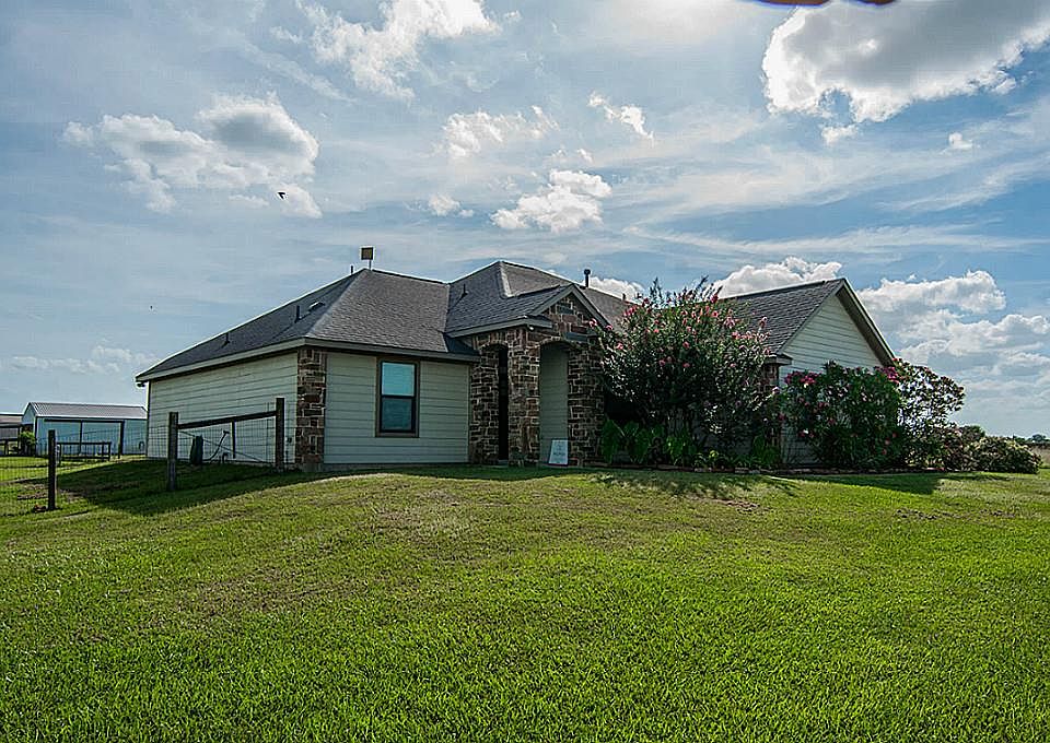 1st image of 2035 Settlers Court Dr