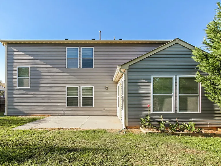 11028 Belmont Run Ln — Photo 17
