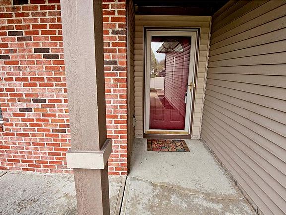 3rd image of 2365 Borgman Dr