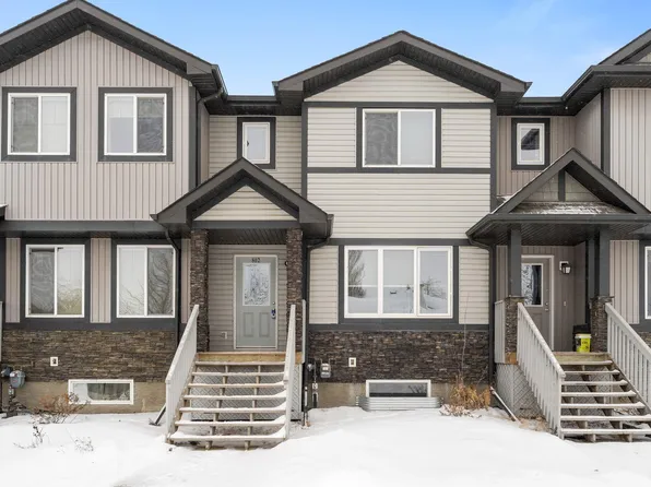 802 McLeod Ave, Spruce Grove, AB T7X 0M7