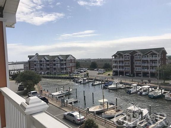 5th image of 405 N Bay Club Dr #405
