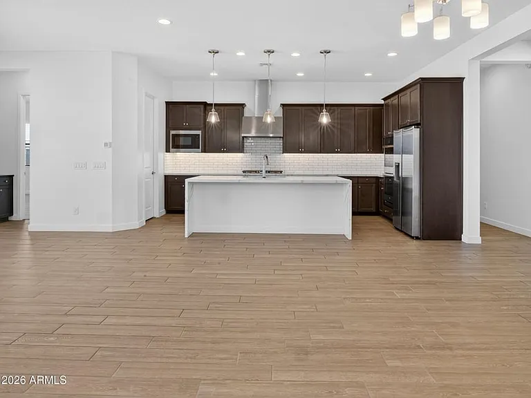 810 E Hopi Trl — Photo 4