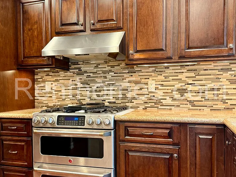 11339 Red Cedar Ln — Photo 11