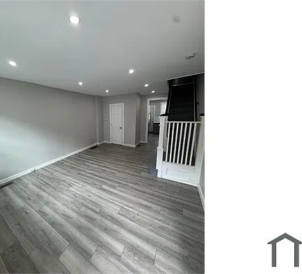 2811 Winton St — Photo 2