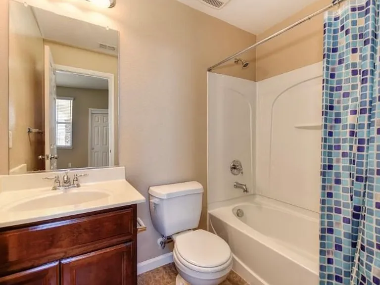 1506 Hudson Cir — Photo 22