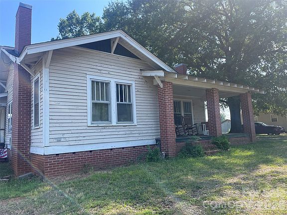 2nd image of 1235 Freeman Ave