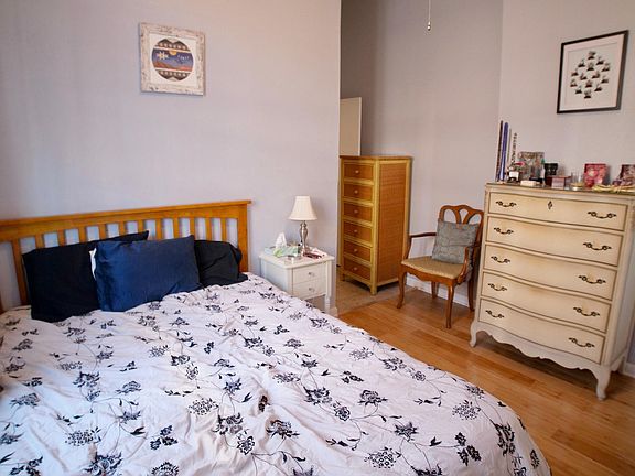 4th image of 3033 Saint Peter St