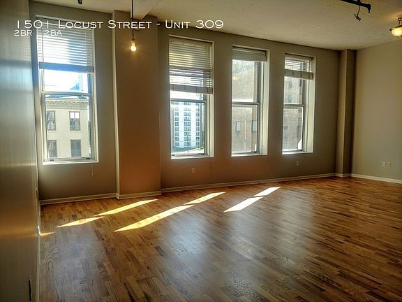 4th image of 1501 Locust St APT 309