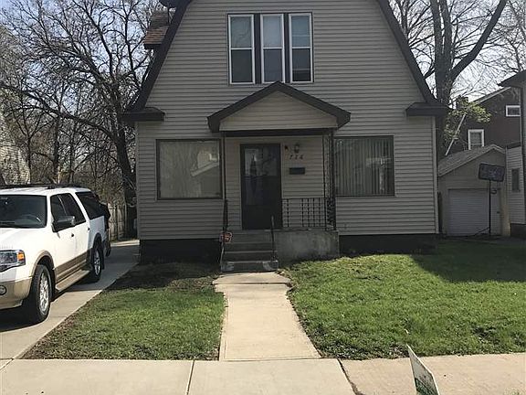 2nd image of 726 Ashland Ave