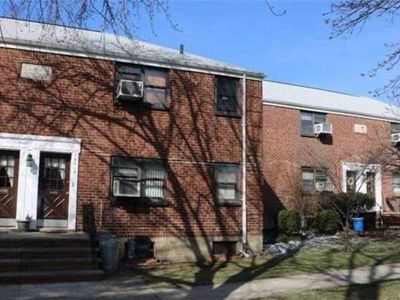 160-17 17th Ave, Whitestone, NY, 11357