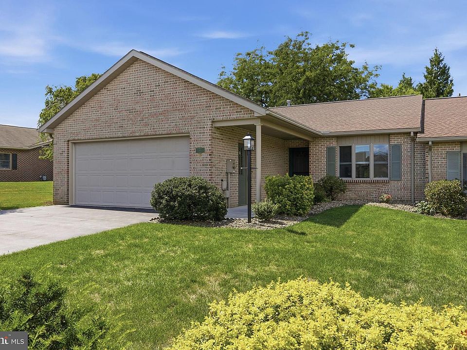 1st image of 312 Woodvale Dr