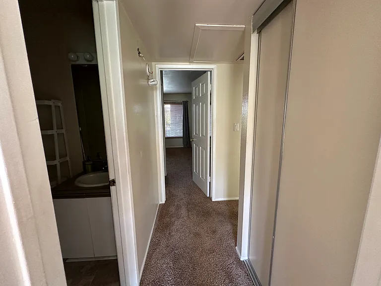 1741 Granville Ave #206 — Photo 11