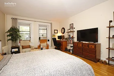 Rented by Sotheby's International Realty