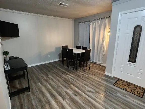 5th image of 3606 Brenda Ln