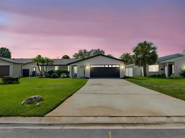 2058 Bayou Grande Blvd NE, Saint Petersburg, FL 33703