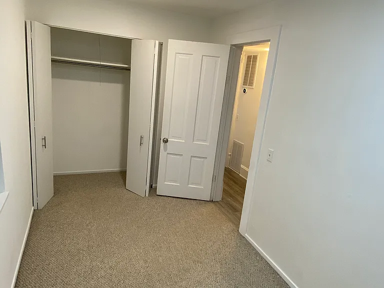 1505 N Leavitt St #G — Photo 8