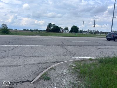 750 S Michigan St, Lapaz, IN, 46537
