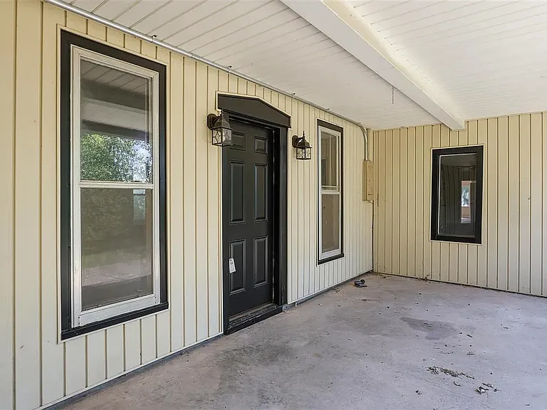 7359 E Lake Rd — Photo 3
