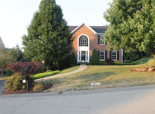498 Sunrise Dr, Leechburg, PA 15656