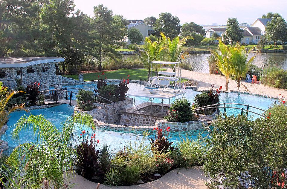 4+ Acre Water Paradise