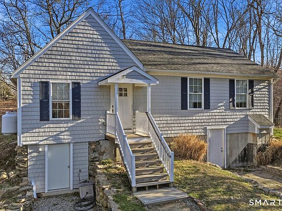 4th image of 1920 Center Groton Road