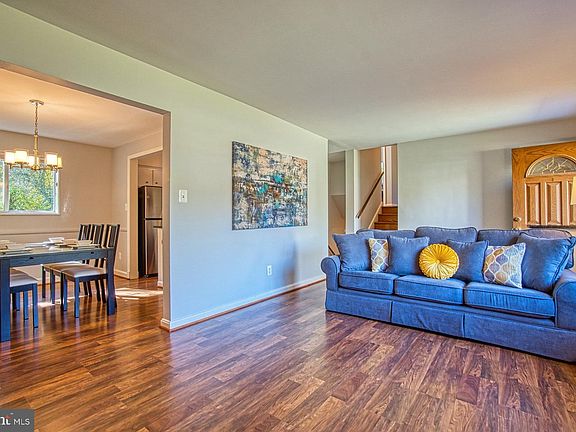2nd image of 6417 Carolyn Dr