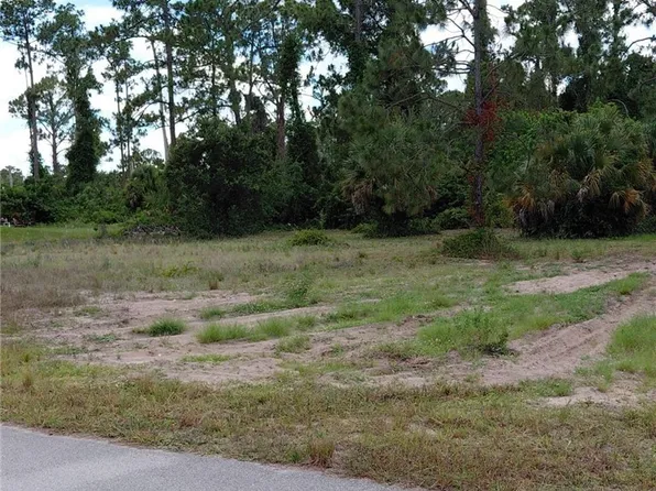 452 Norwood Ave S, Lehigh Acres, FL 33974