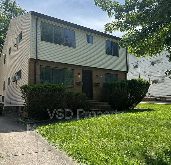 19758 Maple Heights Blvd #UP — Photo 2