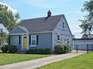 29520 Bruce Dr, Willowick, OH 44095