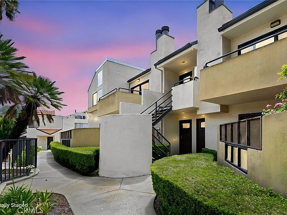 2nd image of 13115 Le Parc Blvd #31