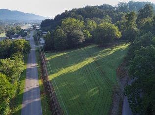 Asbury Rd, Jacksboro, TN 37757