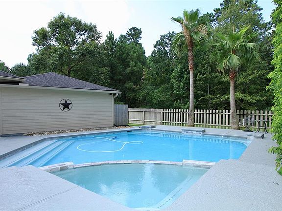 5th image of 3023 Brook Shore Ct