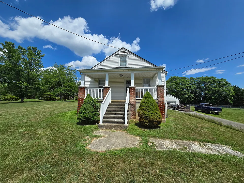 3732 Bandy Rd